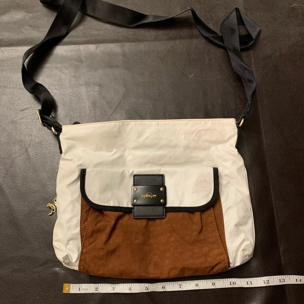 Kipling Crossbody Bag in Neutrals